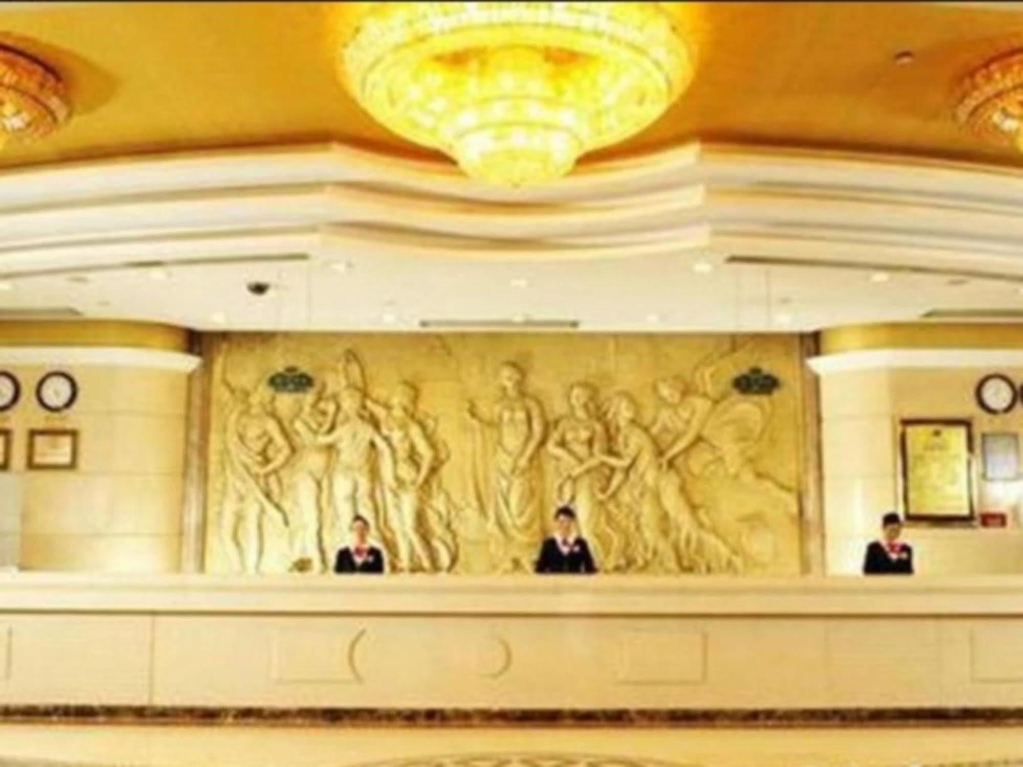 Vienna Hotel Shenzhen Longhua Extérieur photo